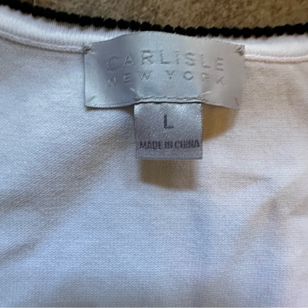 CARLISLE Collection Sleeveless Top - Picture 3 of 4
